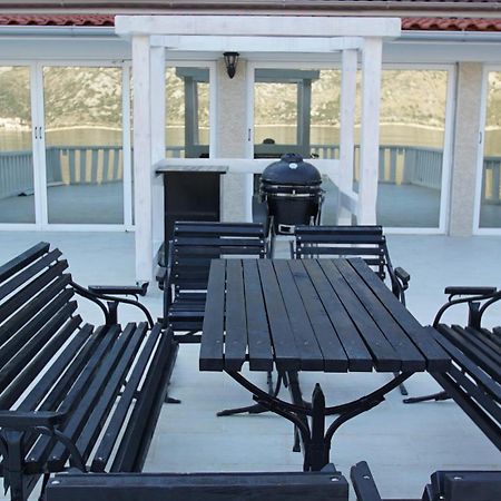 Penthouse Stoliv New Spa-Pool Villa Is Located 5M From The Sea, Exclusive Terrace,Private Jetty Wih Sunbeds, Pebble Beach, Secluded Location Total Area 375M2 At Your Disposal Kotor Buitenkant foto