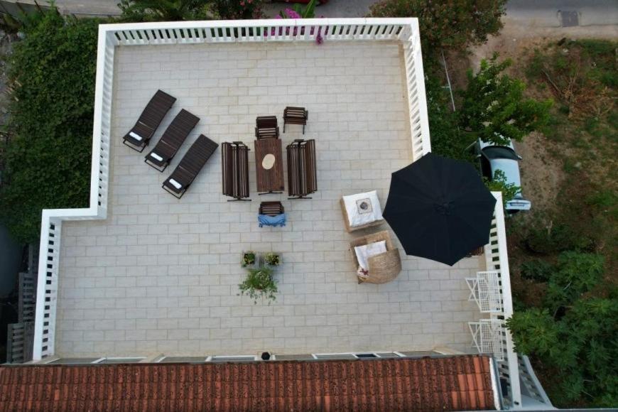 Penthouse Stoliv New Spa-Pool Villa Is Located 5M From The Sea, Exclusive Terrace,Private Jetty Wih Sunbeds, Pebble Beach, Secluded Location Total Area 375M2 At Your Disposal Kotor Buitenkant foto