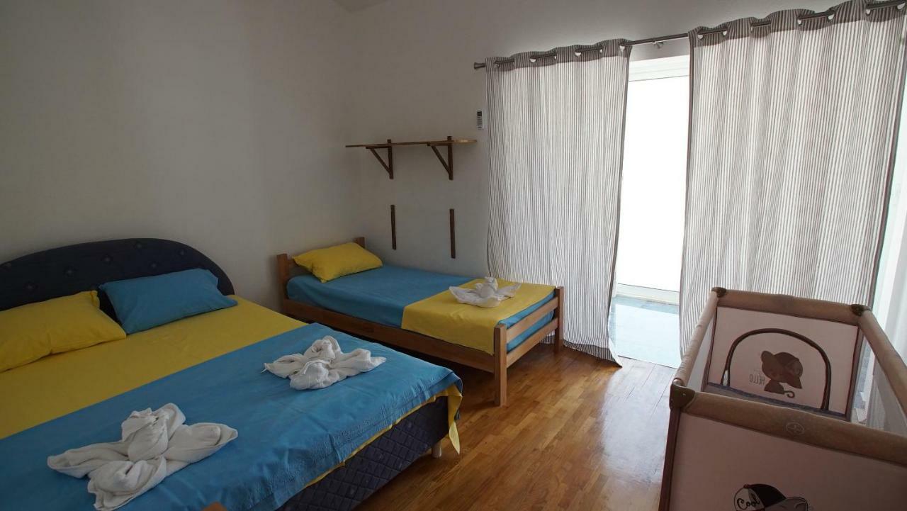 Penthouse Stoliv New Spa-Pool Villa Is Located 5M From The Sea, Exclusive Terrace,Private Jetty Wih Sunbeds, Pebble Beach, Secluded Location Total Area 375M2 At Your Disposal Kotor Buitenkant foto